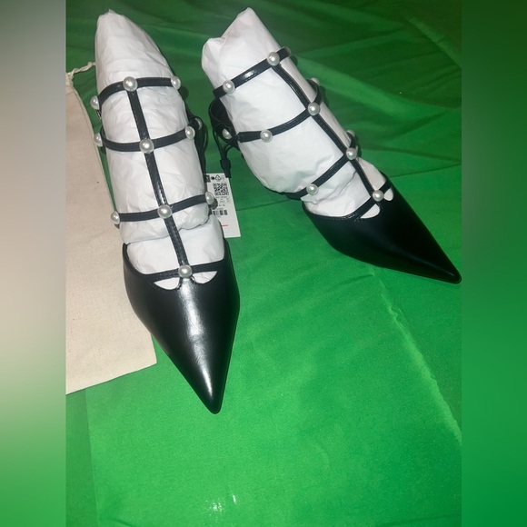 NWT Zara Sling Back Kitten Heels with Pearl Detailing size 38 - Picture 5 of 13